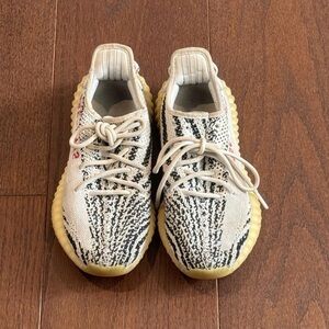 Kids White/Black Knit Athletic Sneakers